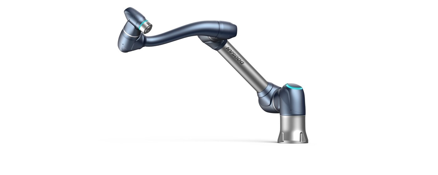 Doosan H-Series H2017 heavy-payload collaborative robot