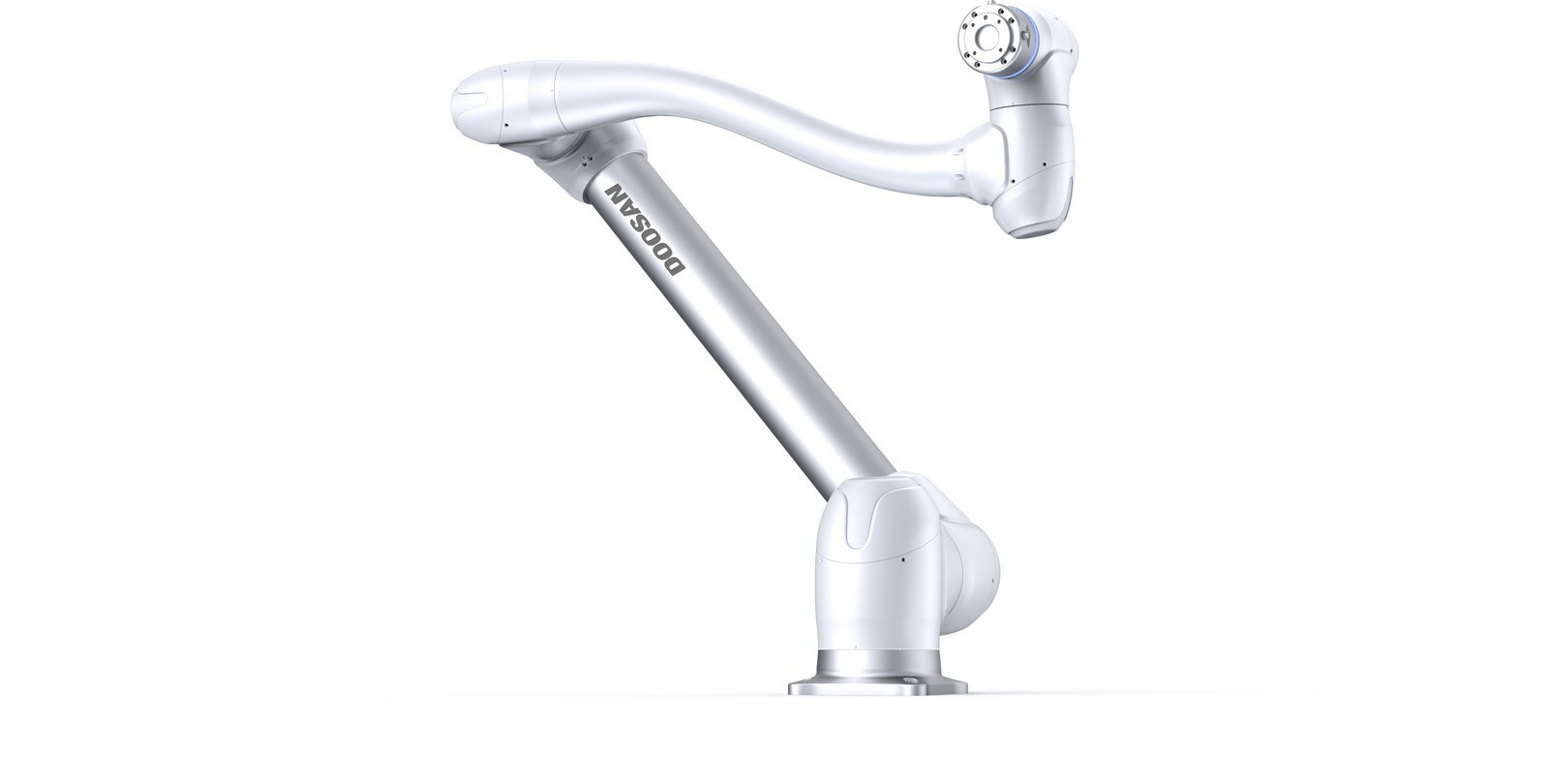 Doosan M0617 long-reach collaborative robot extended across a wide envelope